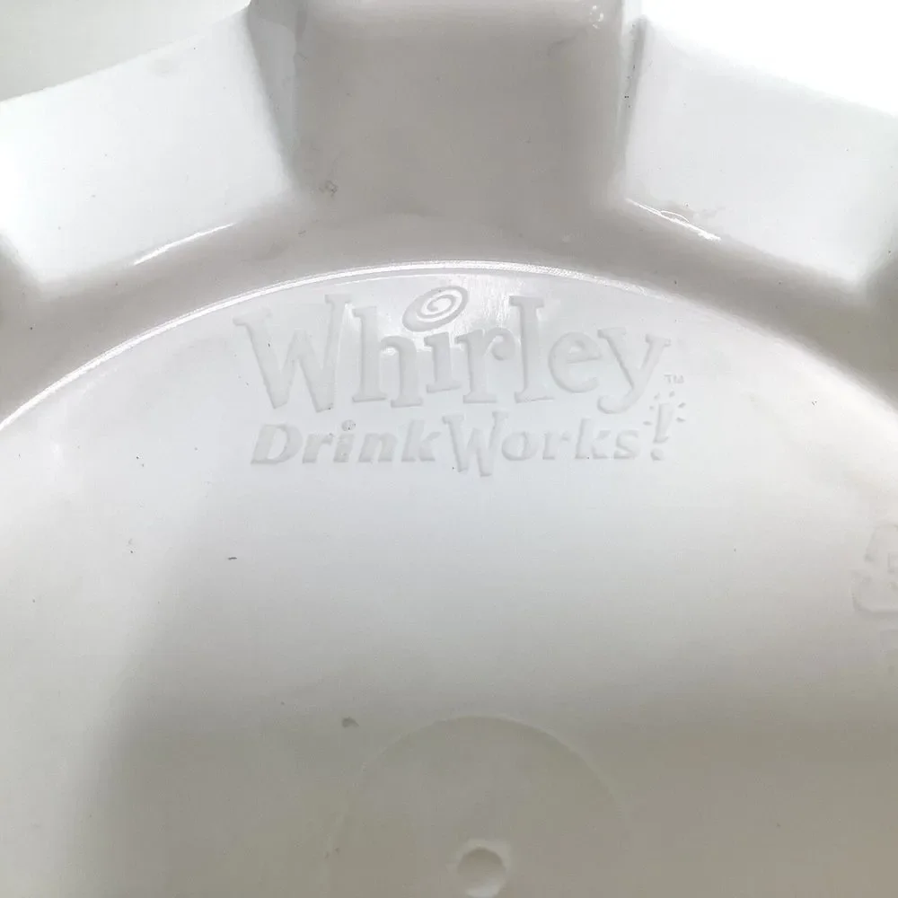 Whirley Drink Works Plastic bucket Skunk Train  Reusable Keep Sake 64 oz‎ USA